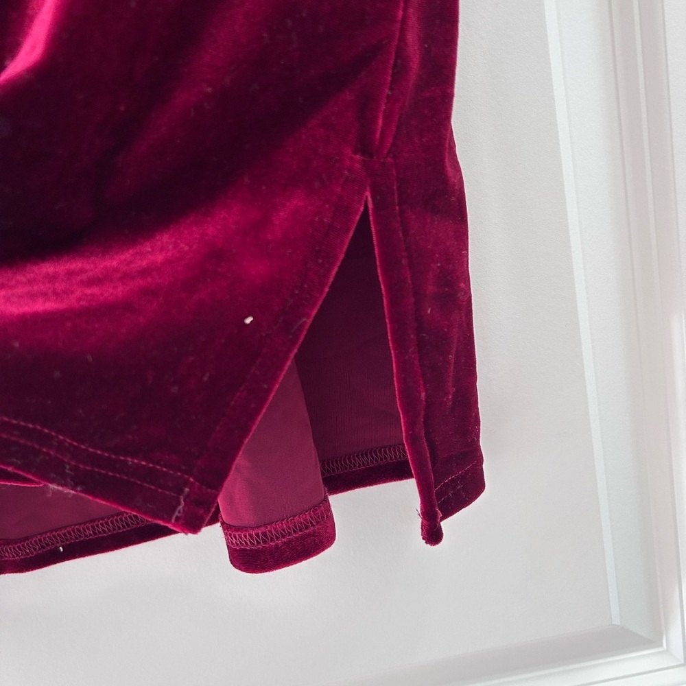 NWT Vintage Clio II Scarlet Red Velour Tunic Jacket. Mandarin collar, frog clasp - Picture 3 of 13